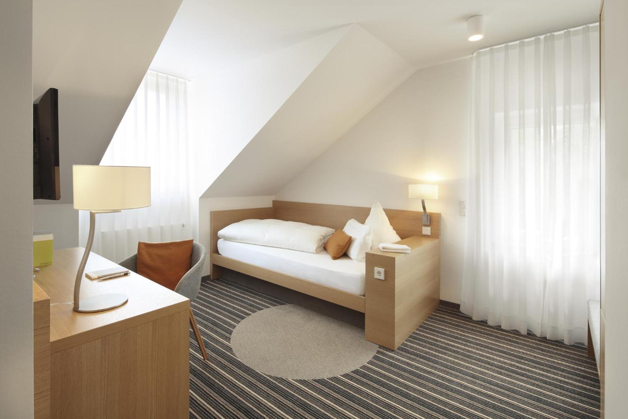 Hotel Hiller In Abstatt