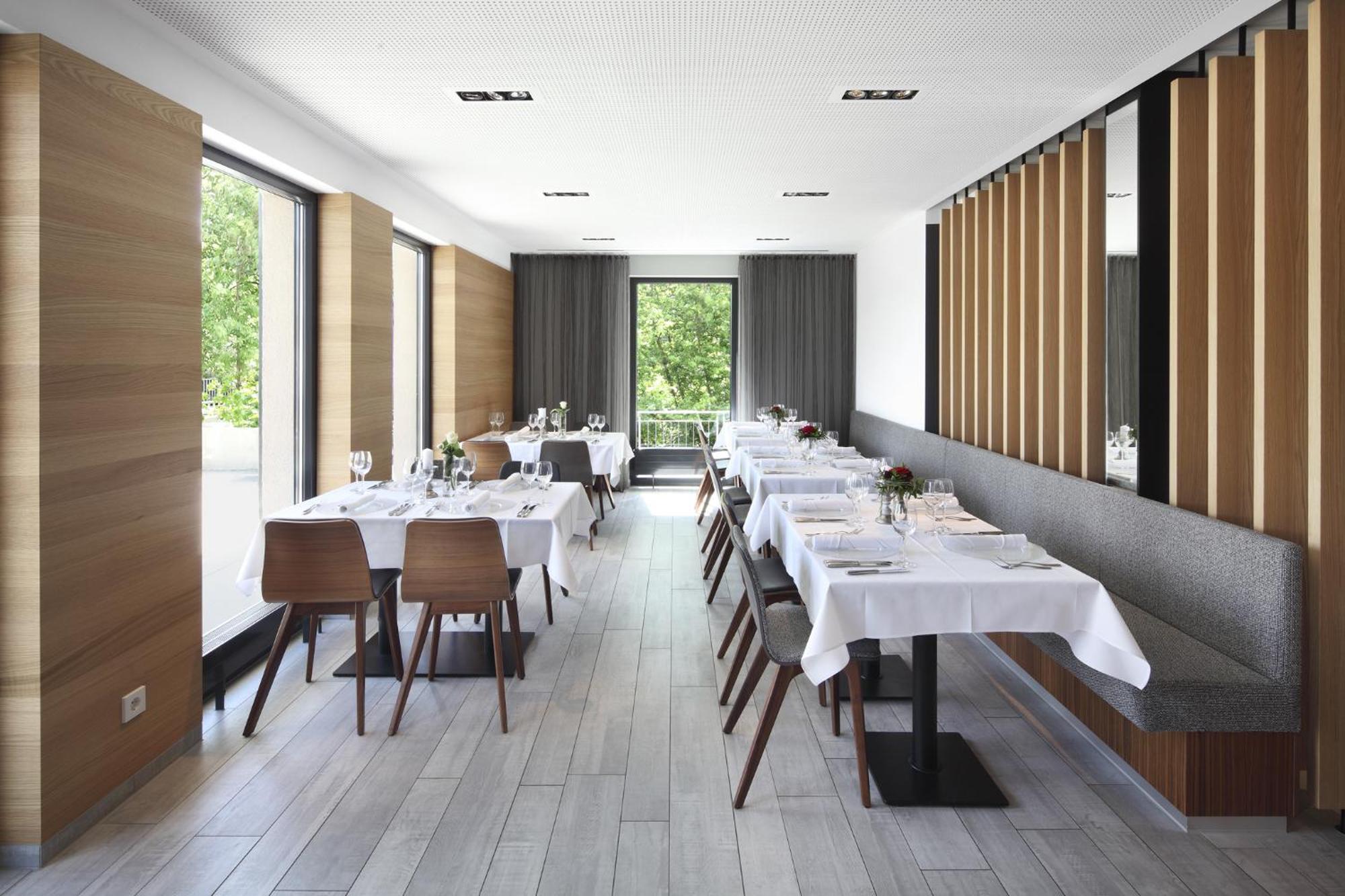 Hiller In 3* Abstatt
