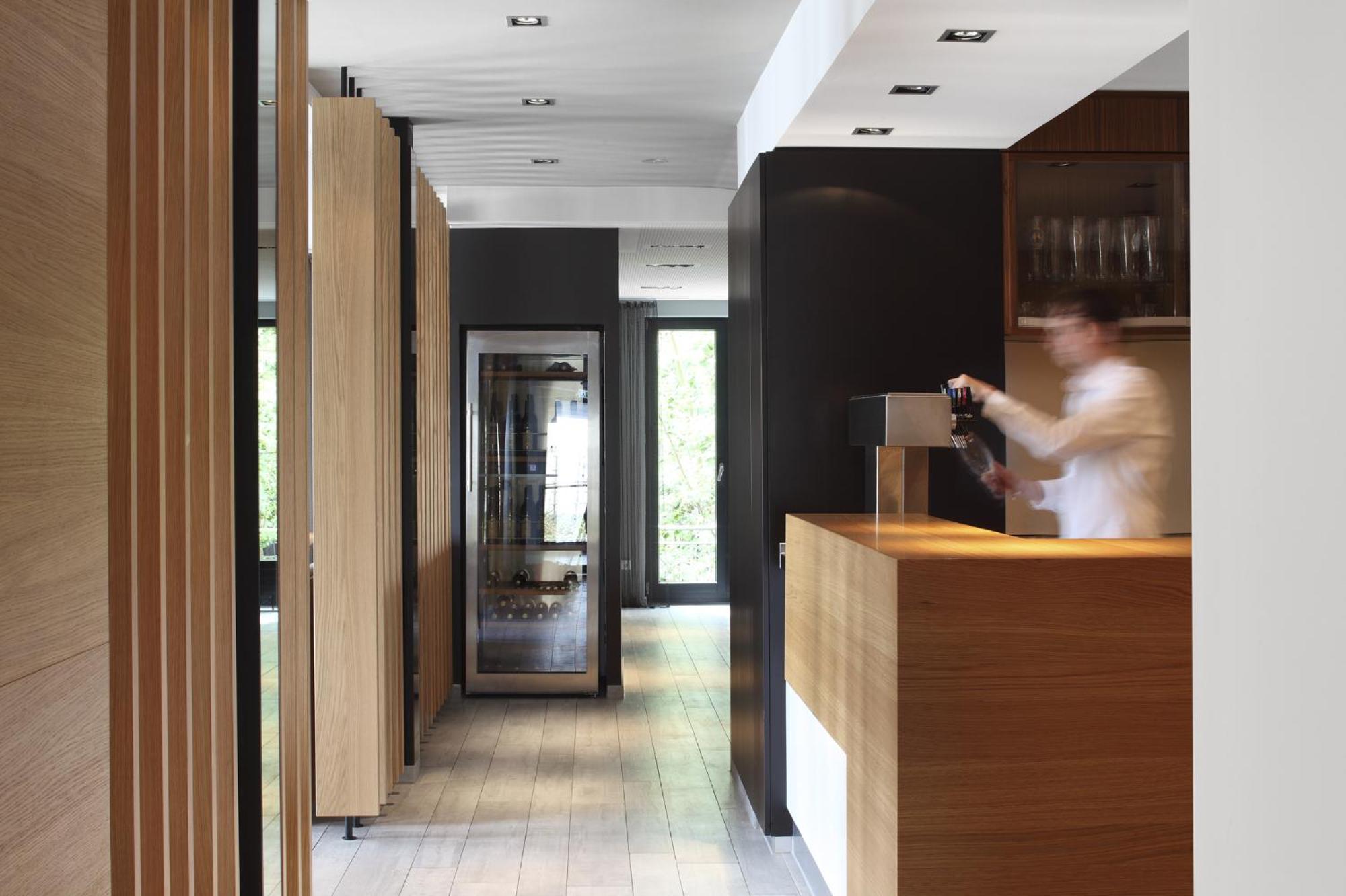 Hiller In Hotel 3*