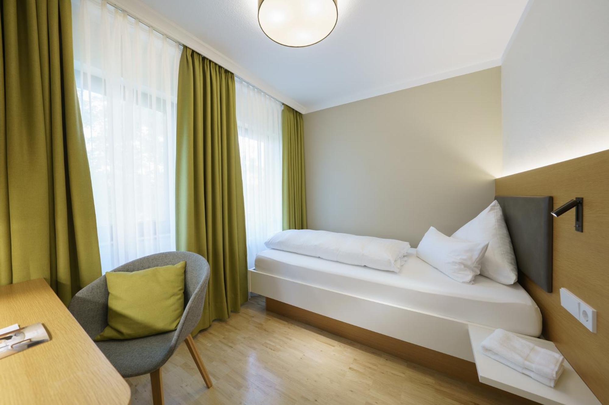 Hotel Hiller In